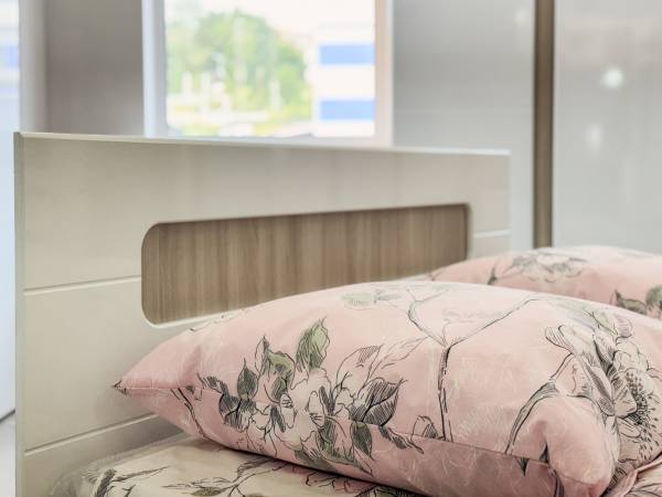 Кровать «Палермо» в цвете Шимо светлый/Белый глянец - Фабрика ЭКО