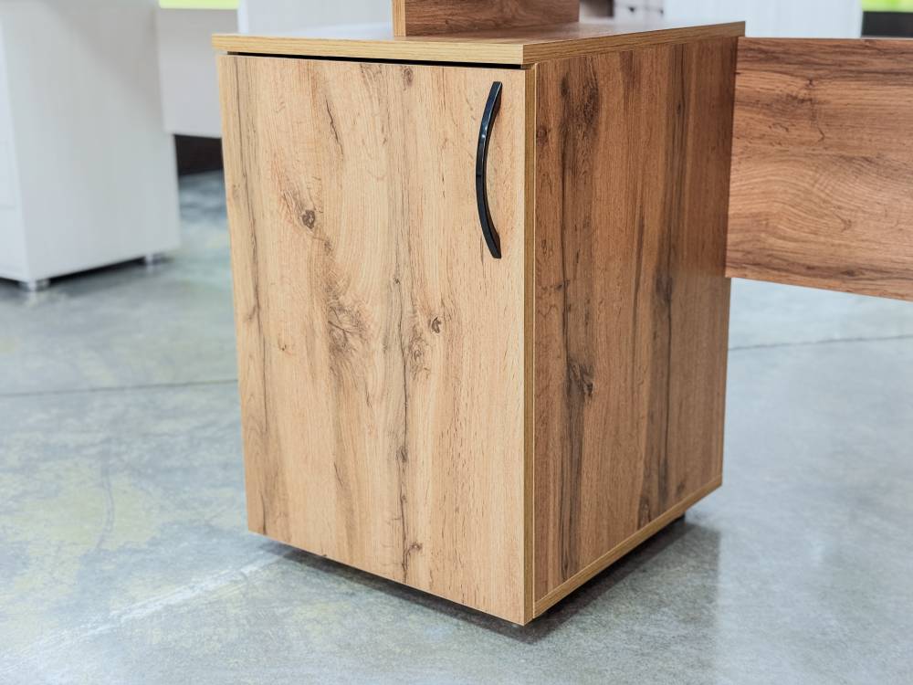 Стол письменный с дверкой в цвете дуб вотан - Фабрика ЭКО