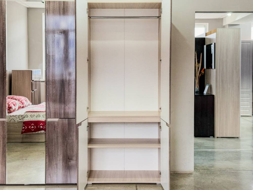 Шкаф двухстворчатый "ТРИО" - Фабрика ЭКО